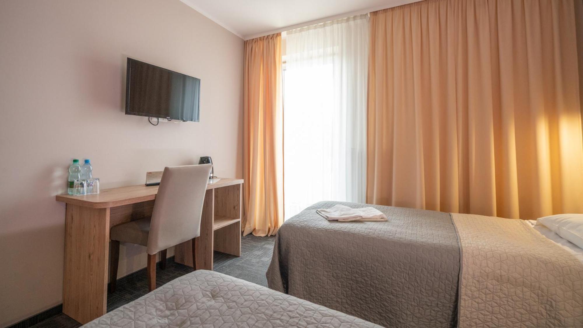 Hotel Gaja Warsaw Luaran gambar