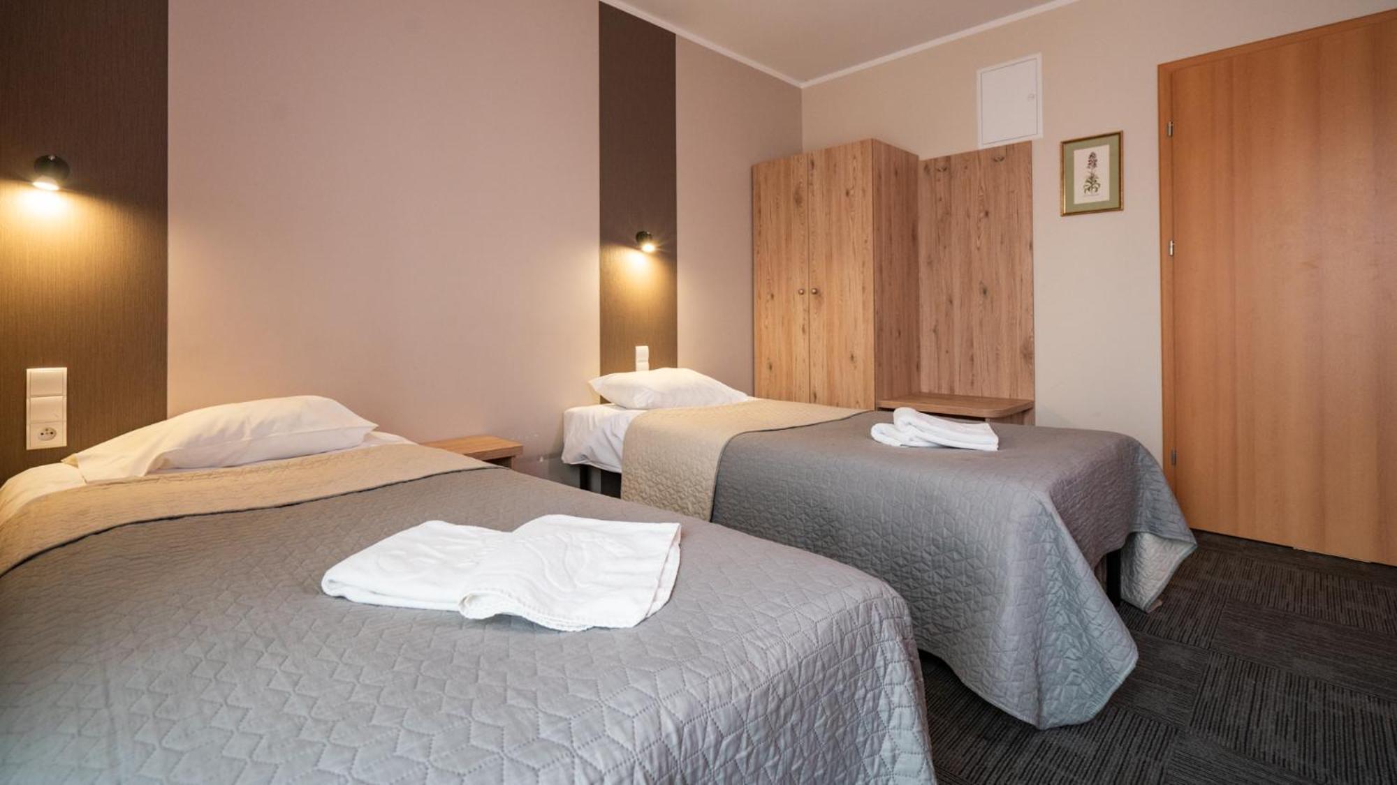 Hotel Gaja Warsaw Luaran gambar