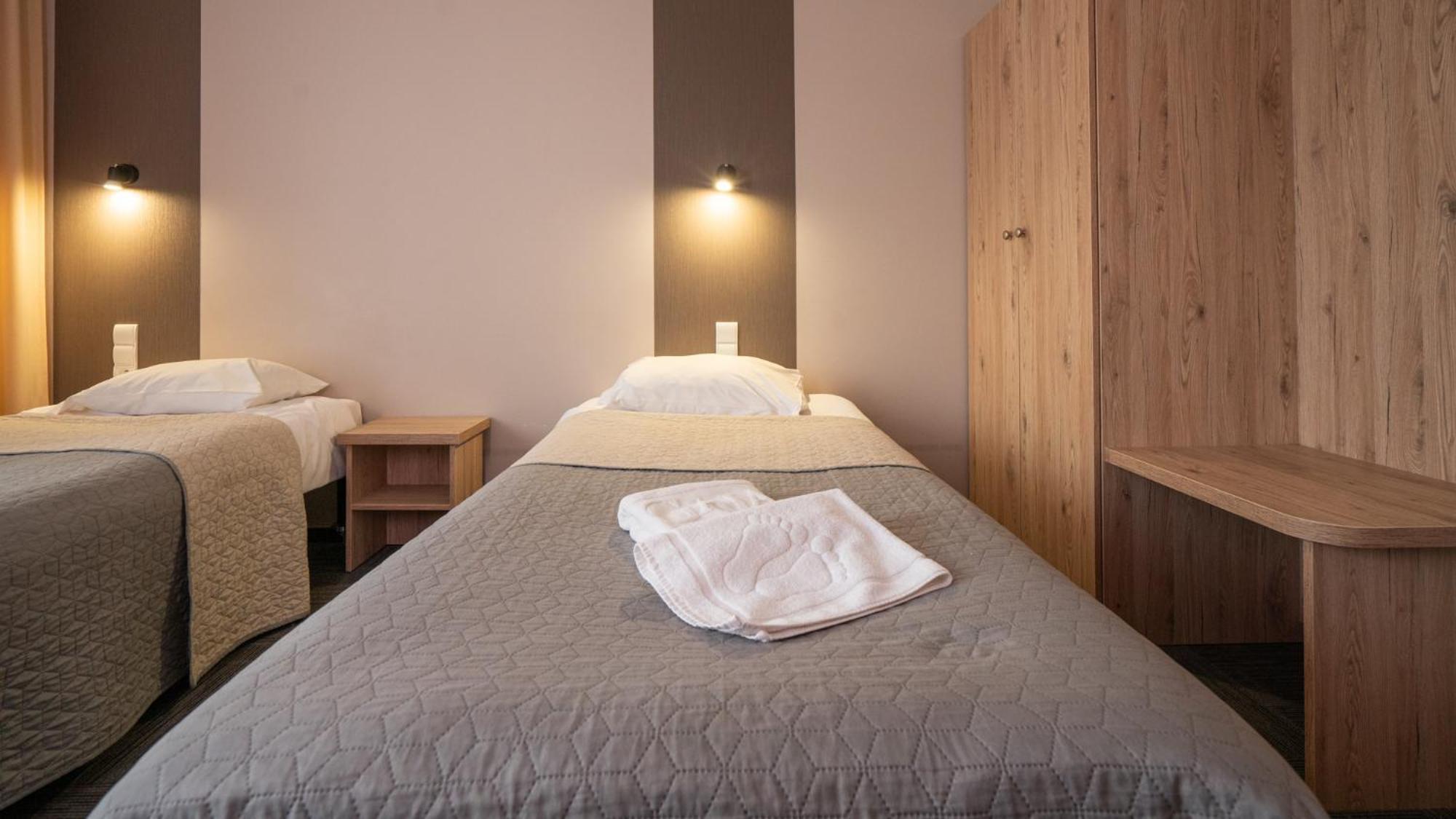 Hotel Gaja Warsaw Luaran gambar