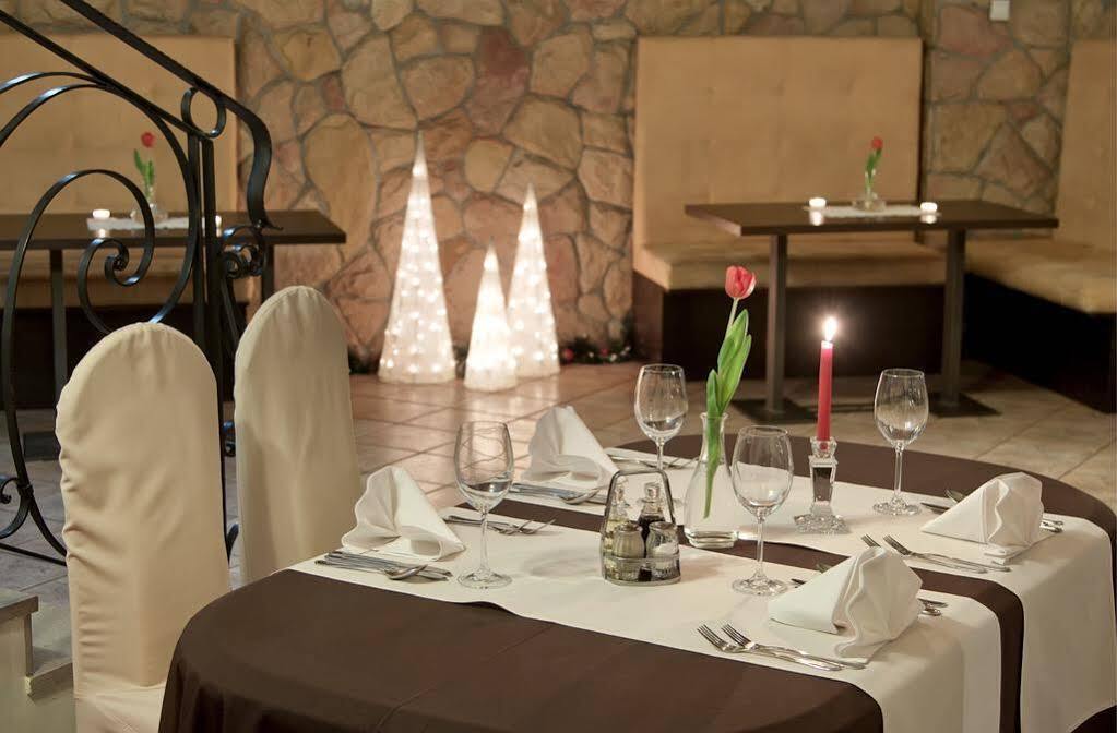 Hotel Gaja Warsaw Luaran gambar